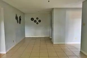 12500 Sandpiper Dr, Houston, TX 77035 - Photo 6