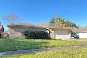 815 Ramada Dr, Houston, TX 77062 - Photo 1