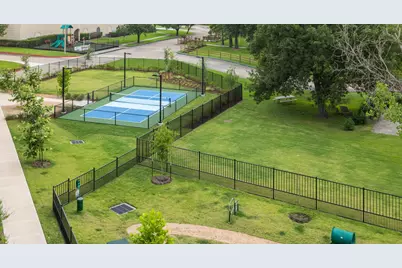 10800 Hammerly Boulevard #125, Houston, TX 77043 - Photo 16