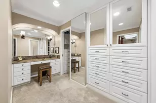 922 Old Lake Rd, Houston, TX 77057 - Photo 16
