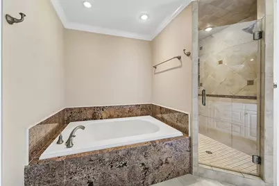 922 Old Lake Road, Houston, TX 77057 - Photo 18