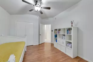 1056 Cabot Cove, Dickinson, TX 77539 - Photo 22
