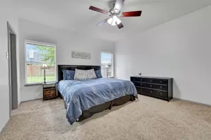 1056 Cabot Cove, Dickinson, TX 77539 - Photo 14