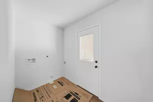 5926 Warm Springs Rd, Houston, TX 77035 - Photo 12