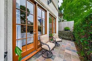 4035 Gramercy St, Houston, TX 77025 - Photo 2