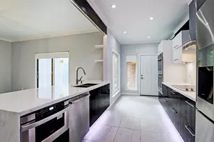2323 Bering Dr, Houston, TX 77057 - Photo 6