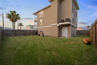 9605 Teichman Road, Galveston, TX 77554 - Photo 34