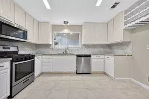 11202 Crooked Pine Dr, Cypress, TX 77429 - Photo 12