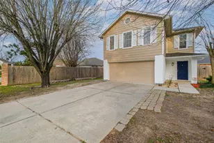 5450 Evergreen Canyon Rd, Houston, TX 77066 - Photo 2