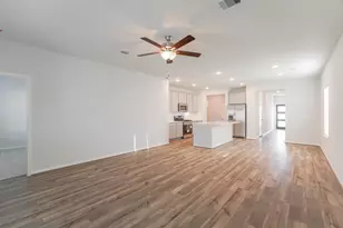 8498 Sweet Cherry Ln, Magnolia, TX 77354 - Photo 10