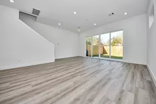 7012 St Augustine St, Houston, TX 77021 - Photo 14