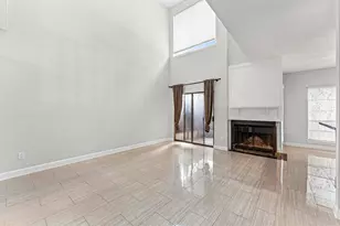 2220 Bering Dr, Houston, TX 77057 - Photo 10