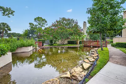 9435 Pagewood Lane, Houston, TX 77063 - Photo 38
