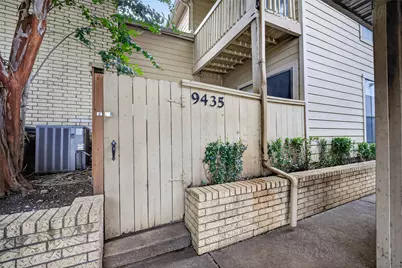 9435 Pagewood Lane, Houston, TX 77063 - Photo 2