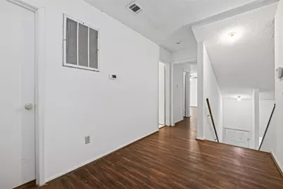 9435 Pagewood Lane, Houston, TX 77063 - Photo 26