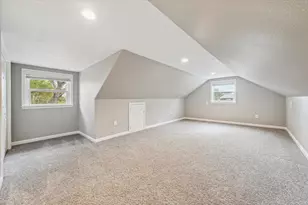 205 W Bayou Dr, Dickinson, TX 77539 - Photo 28