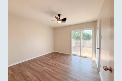 702 S Chappell Hill Street, Brenham, TX 77833 - Photo 12