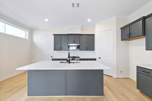 946 Judiway St, Houston, TX 77018 - Photo 6