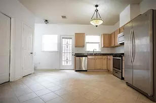 2220 Naomi St, Houston, TX 77054 - Photo 6