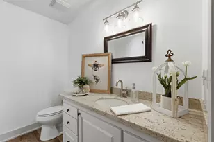 511 W Val Verde St, Brenham, TX 77833 - Photo 16