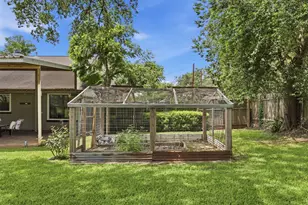 511 W Val Verde St, Brenham, TX 77833 - Photo 24