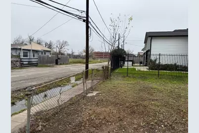 3510 Cobb Street, Houston, TX 77004 - Photo 2