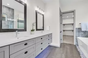 1207 E 28th St, Houston, TX 77009 - Photo 22