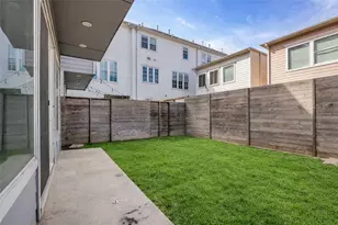 1207 E 28th St, Houston, TX 77009 - Photo 38