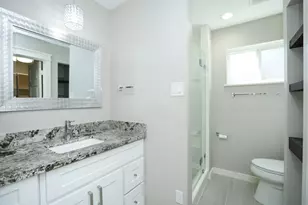 2214 Holly Knoll St, Houston, TX 77077 - Photo 16