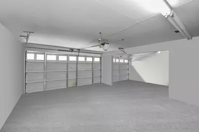 7902 Richmond Avenue, Houston, TX 77063 - Photo 34