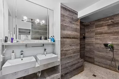 7902 Richmond Avenue, Houston, TX 77063 - Photo 30