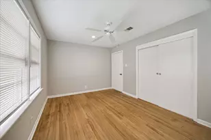 5042 Viking Dr, Houston, TX 77092 - Photo 12