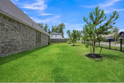 348 Rockrose Path, Willis, TX 77318 - Photo 32