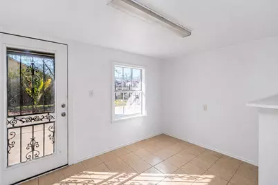 8004 Mendez Street, Houston, TX 77029 - Photo 6