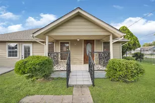 8004 Mendez St, Houston, TX 77029 - Photo 2