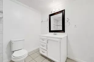 8004 Mendez St, Houston, TX 77029 - Photo 10