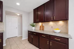 2707 Golden Hills Ct, Fresno, TX 77545 - Photo 12