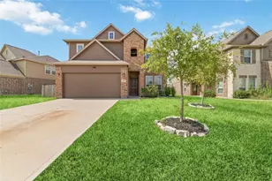 2707 Golden Hills Ct, Fresno, TX 77545 - Photo 1