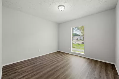 6450 Bazel Brook Drive, Houston, TX 77489 - Photo 10