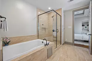 2105 Argonne St, Houston, TX 77019 - Photo 16