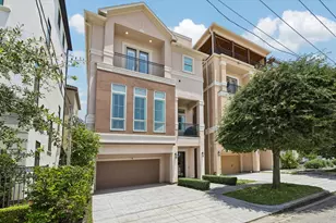 2105 Argonne St, Houston, TX 77019 - Photo 2