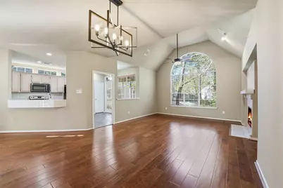 56 Lakeridge Drive, The Woodlands, TX 77381 - Photo 6