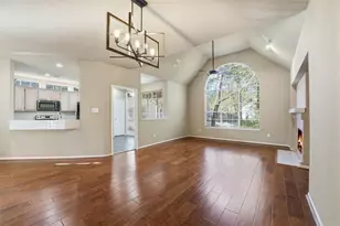 56 Lakeridge Dr, The Woodlands, TX 77381 - Photo 6