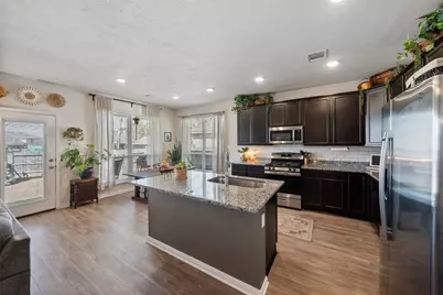 11947 Sunshine Park Drive N, Willis, TX 77318 - Photo 8