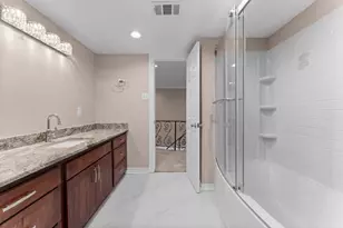 420 E Lake Dr, Livingston, TX 77351 - Photo 28