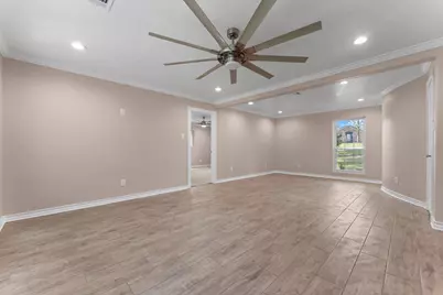 420 E Lake Drive, Livingston, TX 77351 - Photo 18