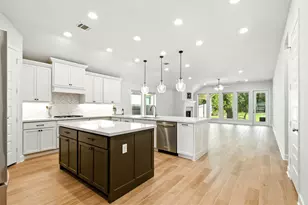 17731 Monarch Vis Ln, Conroe, TX 77302 - Photo 8