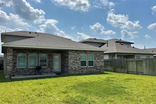 10610 Great Basin Dr, Rosharon, TX 77583 - Photo 14