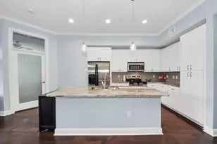 300 St Joseph Pkwy, Houston, TX 77002 - Photo 18