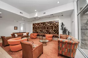 300 St Joseph Pkwy, Houston, TX 77002 - Photo 24